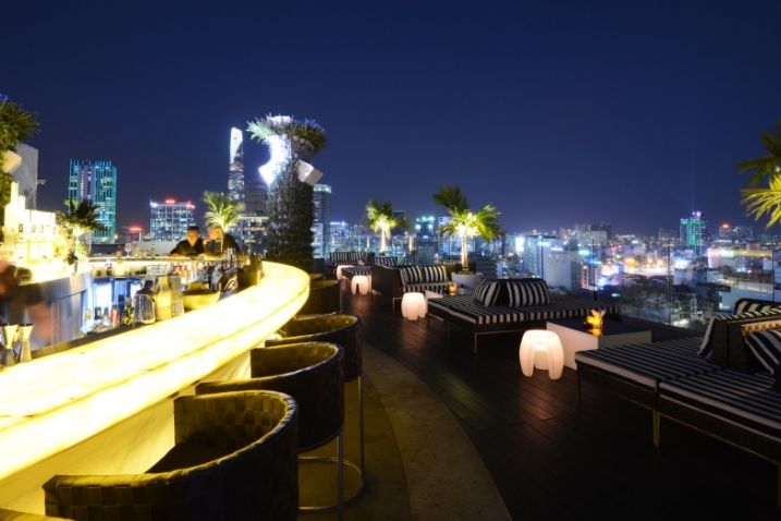 quan bar glow skybar 1