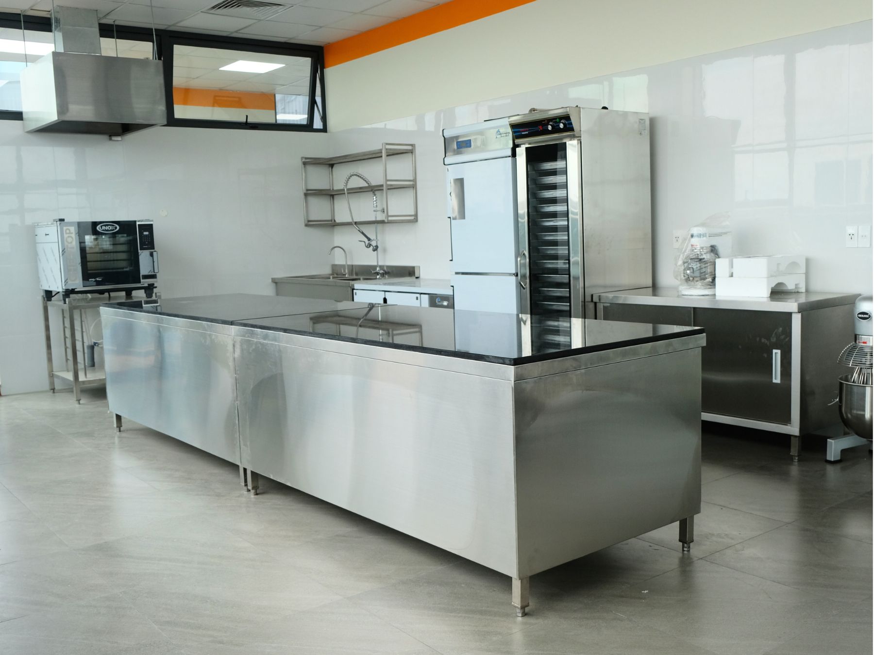 Không gian bếp bánh do Toàn Phát thi công cho Trường Đại Học UEF