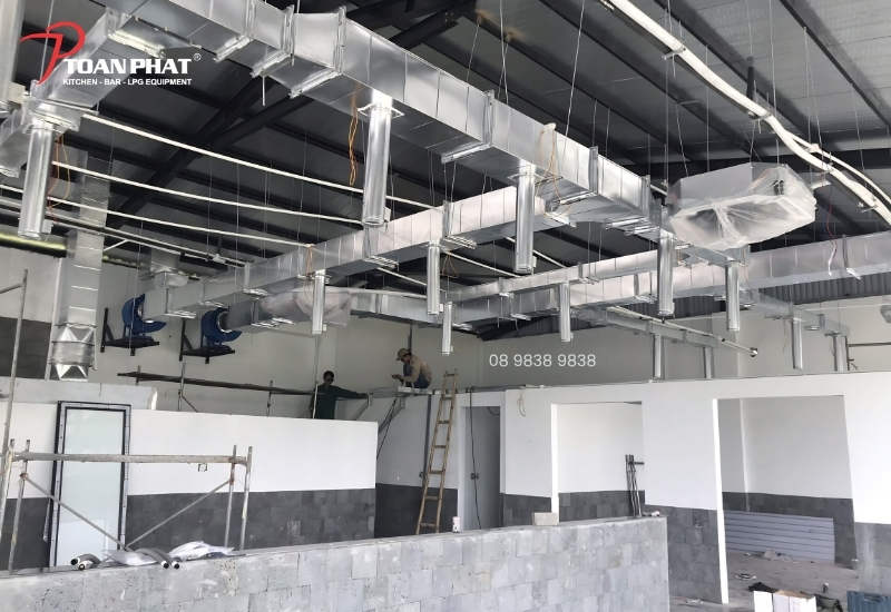 Hệ thống hút khói nhà xưởng PCCC: Mọi thông tin cần biết 2 Hệ thống được thiết kế phù hợp với diện tích và đặc thù sản xuất của từng nhà xưởng