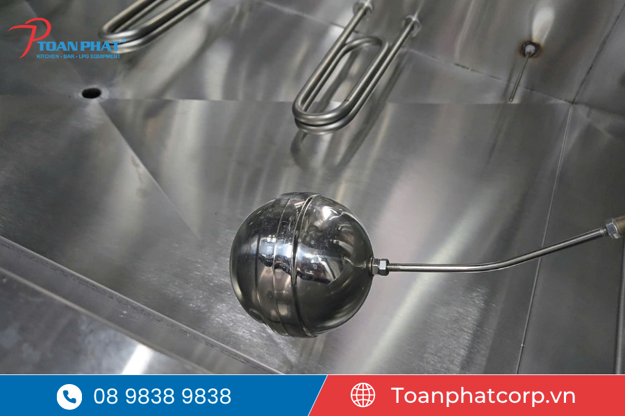 Nên mua tủ nấu cơm công nghiệp bằng điện hay gas tốt hơn? 4 Hệ thống cấp nước của tủ nấu cơm công nghiệp do Toàn Phát sản xuất