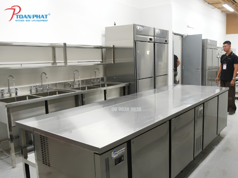 Toàn Phát Chuyên Thiết Kế Bếp Công Nghiệp Uy Tín Chuyên Nghiệp 8 Toàn bộ hệ thống bếp được Toàn Phát thi công theo đúng tiêu chuẩn vận hành