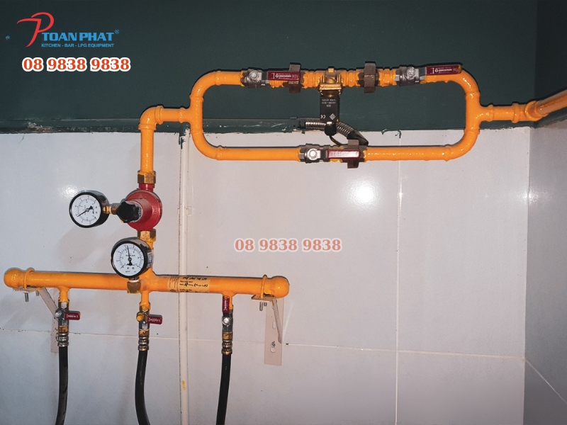 DỰ ÁN BẾP CÔNG NGHIỆP QUÁN CÀ PHÊ DEVAUX | THI CÔNG BỞI TOÀN PHÁT 7 Toàn Phát lắp đặt hệ thống gas