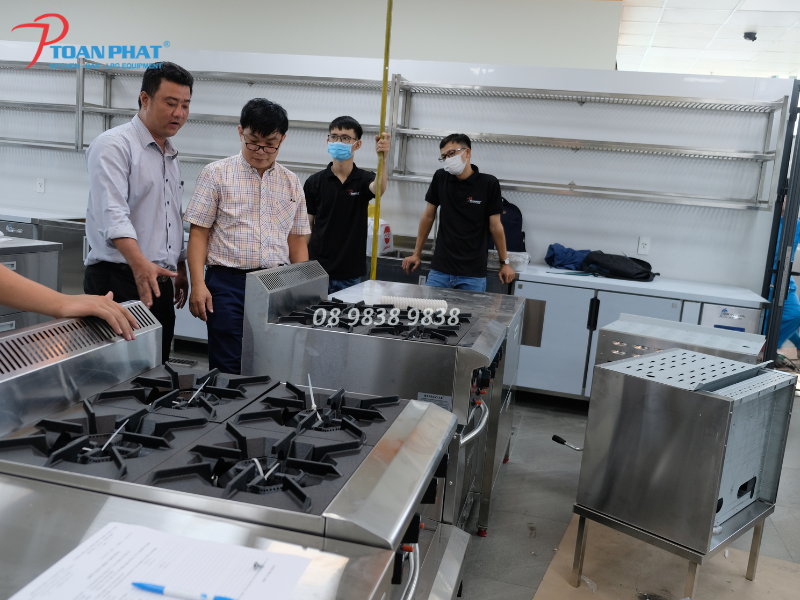 Thi công bếp công nghiệp - nhà hàng, khách sạn uy tín giá tốt 18 Vận hành thử, hướng dẫn sử dụng và nghiệm thu