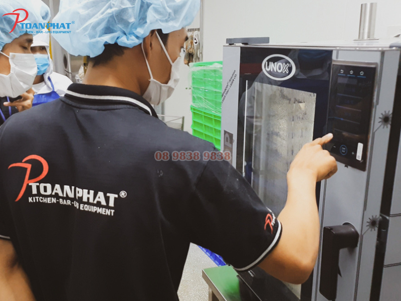 Dự án Bếp Công nghiệp nhà máy GN Food - Lò hấp nướng đa năng Unox 7 khay 5 Kết quả công trình lắp đặt Lò hấp nướng đa năng 7 khay
