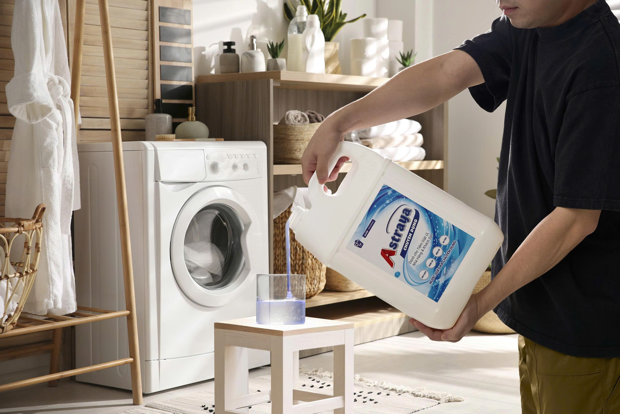 Nước giặt xả công nghiệp 2in1 Astraya 