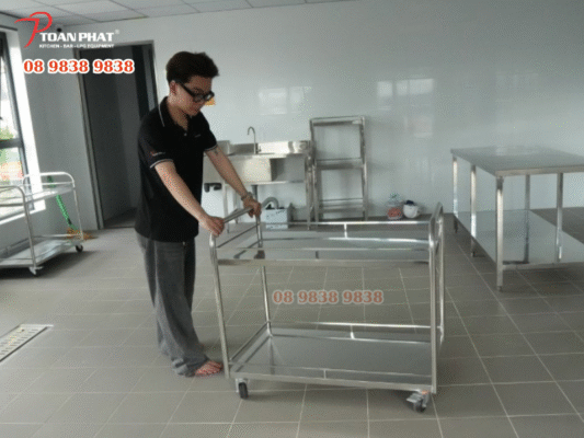 DỰ ÁN THIẾT KẾ BẾP CÔNG NGHIỆP CHO TRƯỜNG MẦM NON BCONS 9 Xe đẩy inox 2 tầng