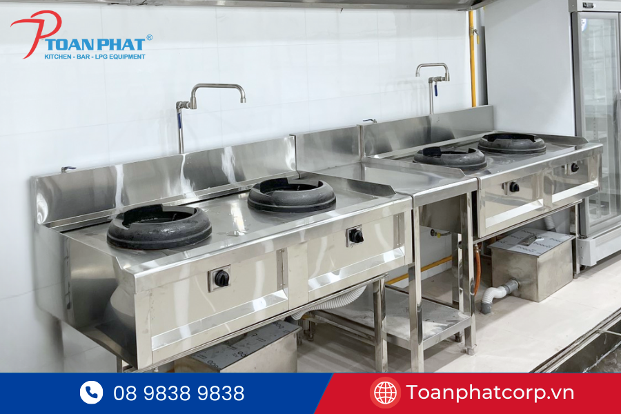 Bếp Á công nghiệp trong hệ thống bếp nhà hàng C.Tao