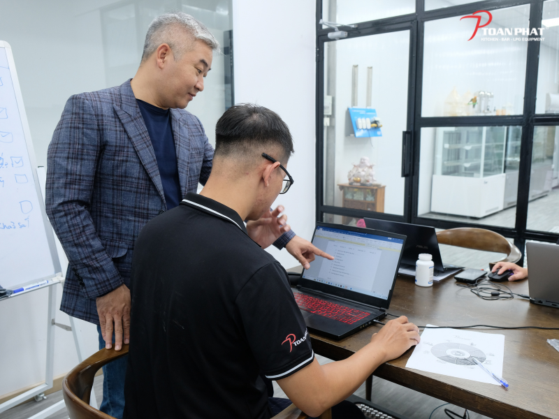Dự án thi công bếp trung tâm thương mại BCONS 14 37 1