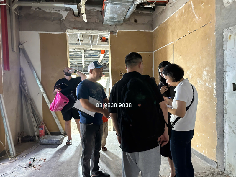 Dự án thi công bếp trung tâm thương mại BCONS 13 khao sat cong trinh 1