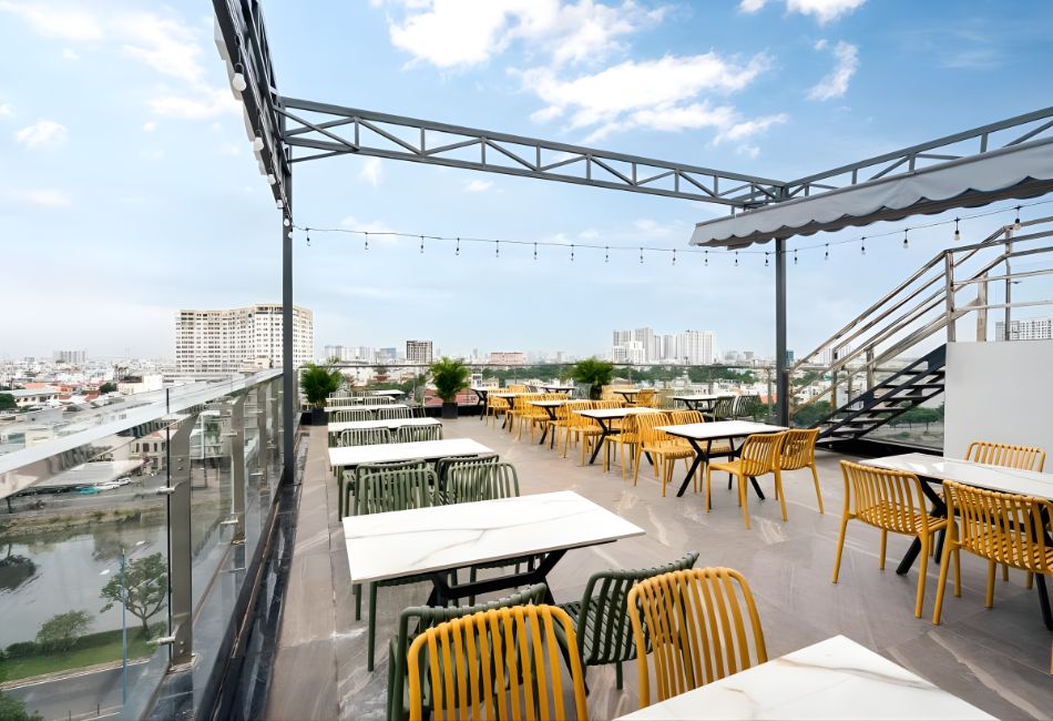 DỰ ÁN BẾP KHÁCH SẠN - G8 RIVERSIDE HOTEL TẠI 302 VÕ VĂN KIỆT 2 Giới thiệu dự án G8 RIVERSIDE HOTEL