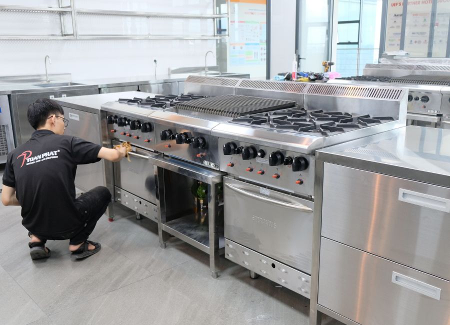 Bếp Âu được trang bị các tính năng an toàn