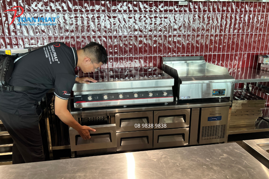 Ưu điểm của bếp Âu điện từ công nghiệp