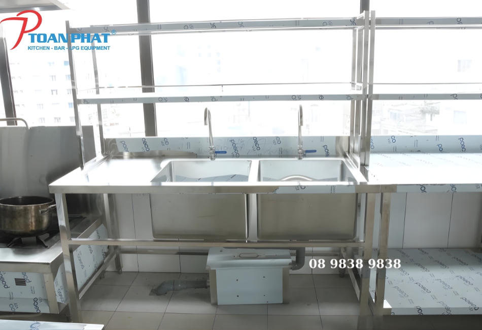 DỰ ÁN THI CÔNG HỆ THỐNG BẾP CÔNG NGHIỆP - NHÀ KHÁCH QUỐC HỘI 7 bep cong nghiep toan phat 3