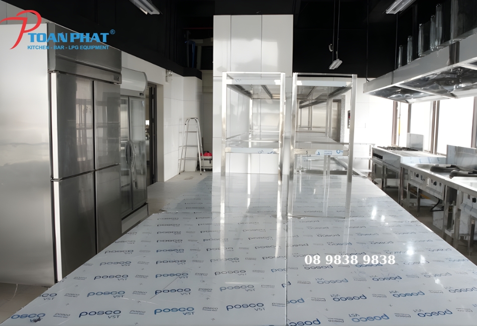 DỰ ÁN THI CÔNG HỆ THỐNG BẾP CÔNG NGHIỆP - NHÀ KHÁCH QUỐC HỘI 8 bep cong nghiep toan phat 5