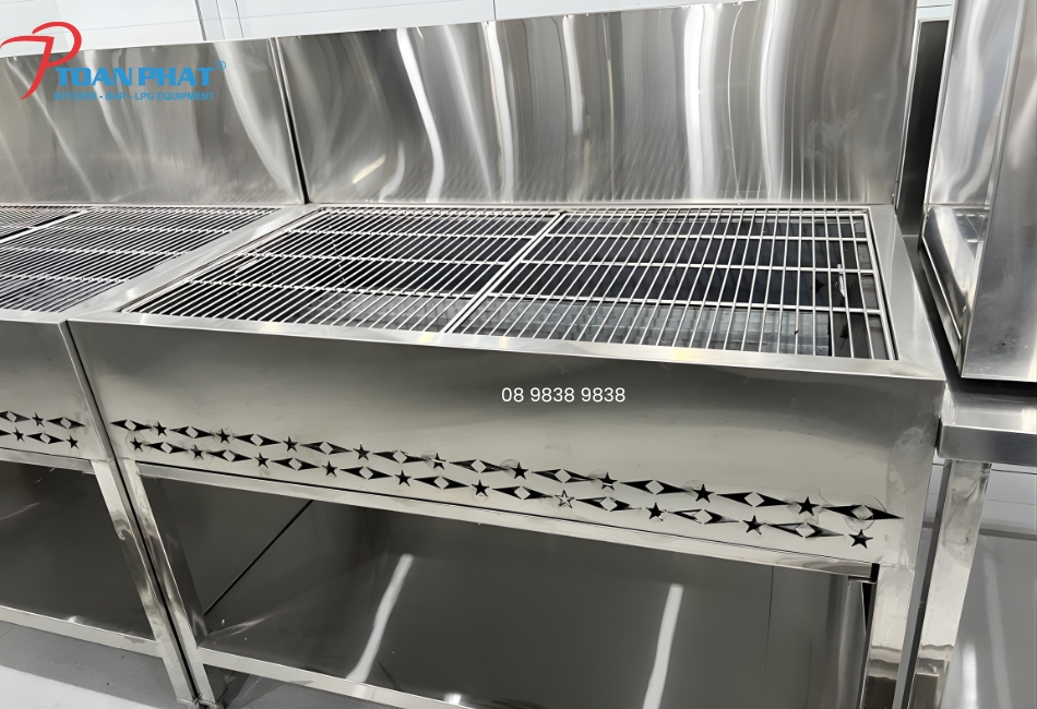 DỰ ÁN THI CÔNG HỆ THỐNG BẾP NƯỚNG – QUÁN NƯỚNG 78, QUẬN 3 3 Bếp nướng than inox 304