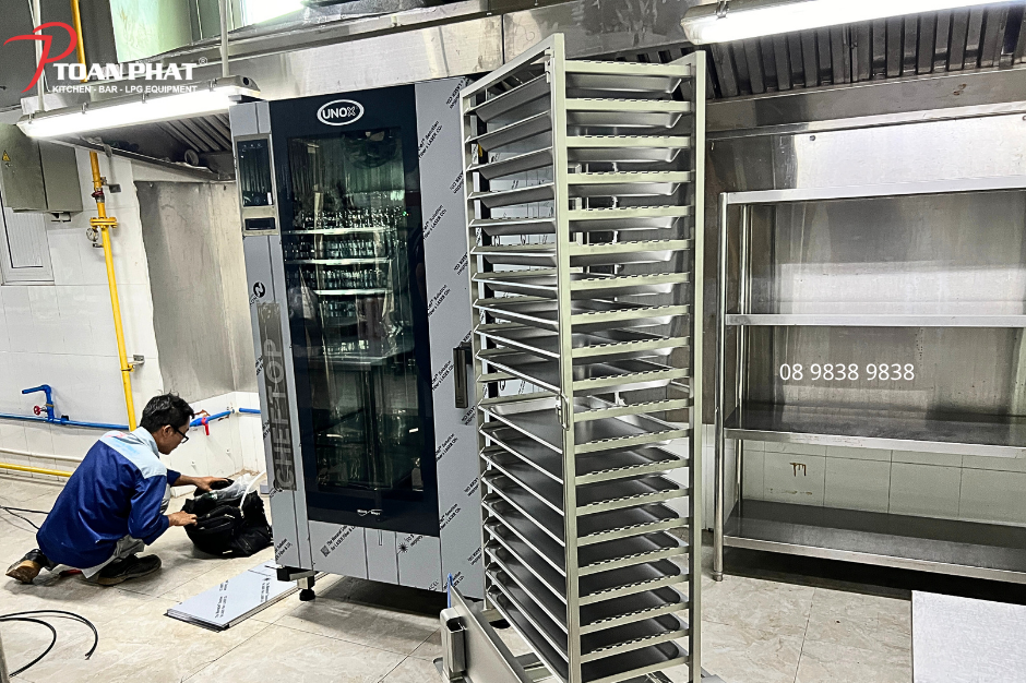 Ứng dụng thực tế của lò hấp nướng công nghiệp