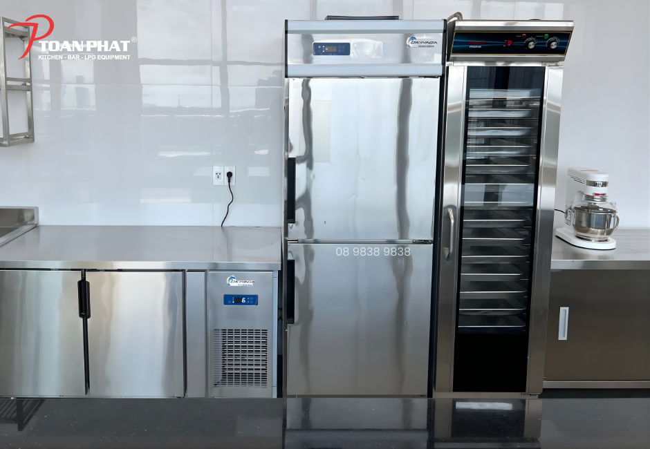 Tủ ủ bột do Toàn Phát cung cấp cho bếp bánh trường đại học