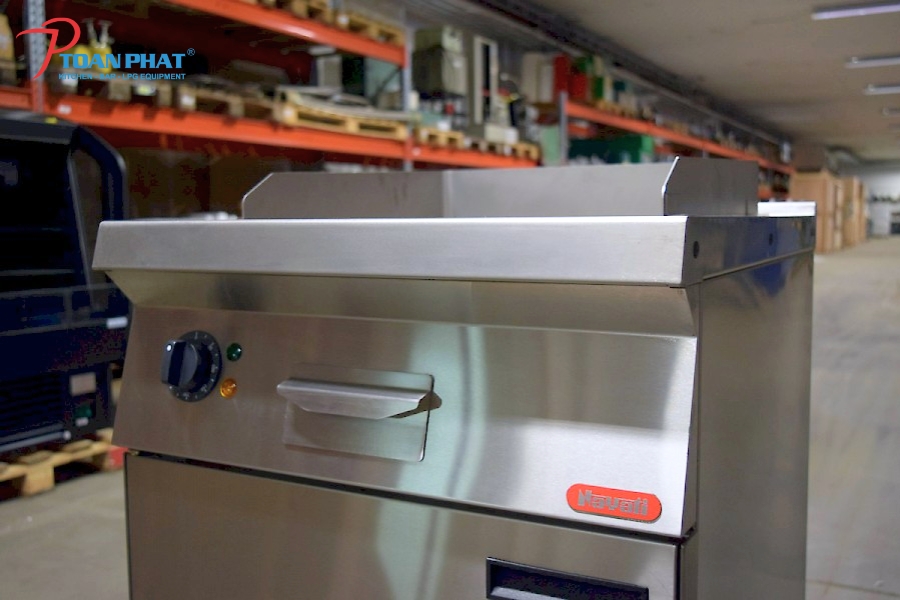 Bếp chiên phẳng Nayati NGFT 6-75 S MR dùng gas 7 Nayati NGFT 6 75 S MR 5