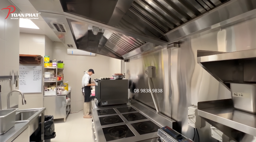 Bếp được phân khu rõ ràng