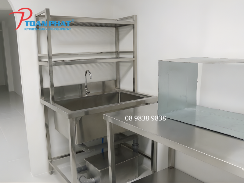 Chậu rửa bát inox 1 hố có giá trên treo tiện dụng cho khu sơ chế