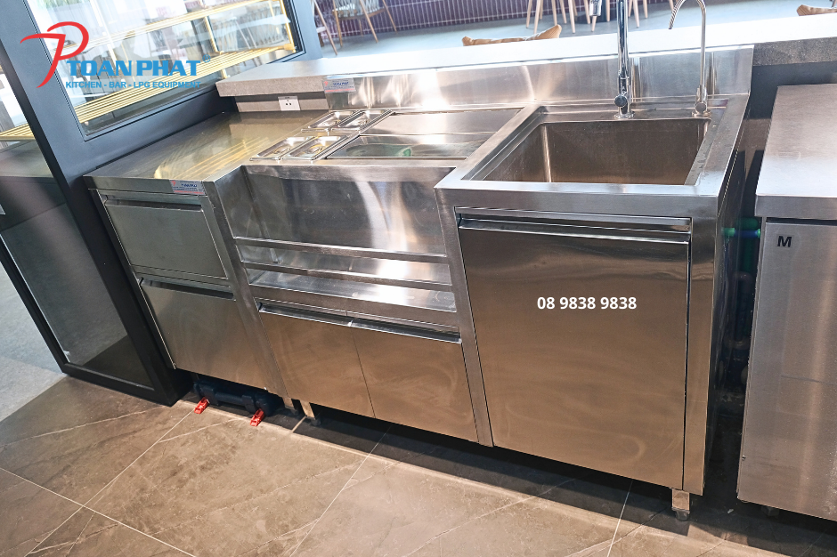 QUẦY PHA CHẾ INOX 1M6 6 Quầy pha chế inox bền đẹp, chống gỉ, dễ vệ sinh