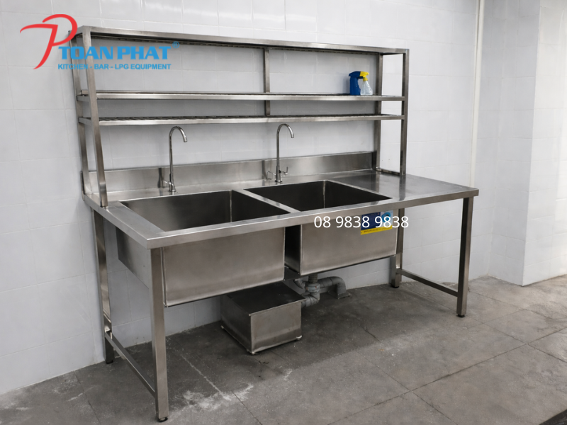 Bồn rửa chén inox 2 ngăn cho bếp nhà hàng, thiết kế chắc chắn dễ vệ sinh