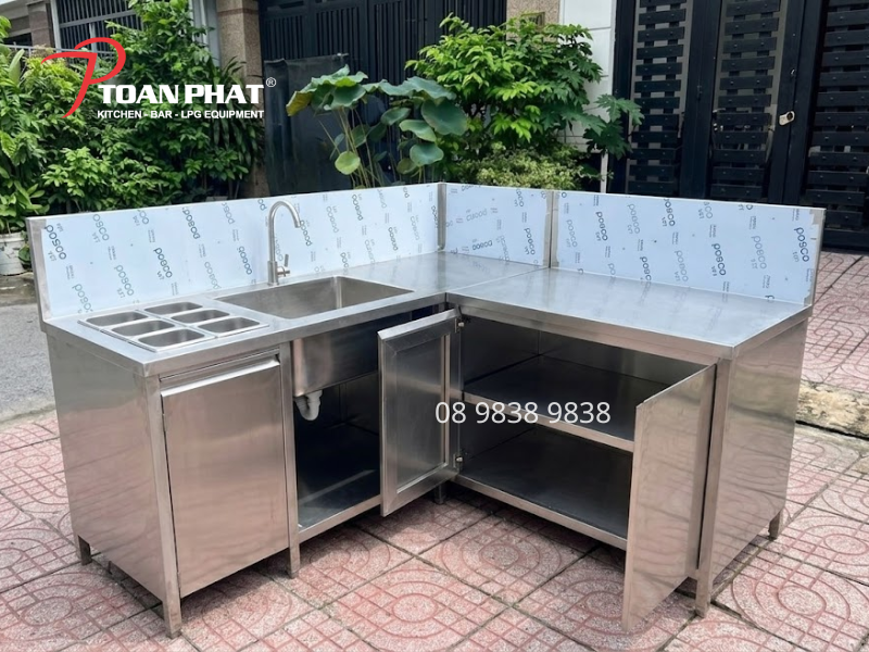 Mẫu quầy pha chế trà sữa dạng chữ L Toàn Phát sản xuất