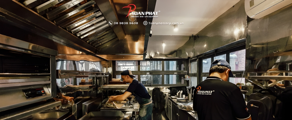 Thiết bị bếp công nghiệp inox nhà hàng Toàn Phát