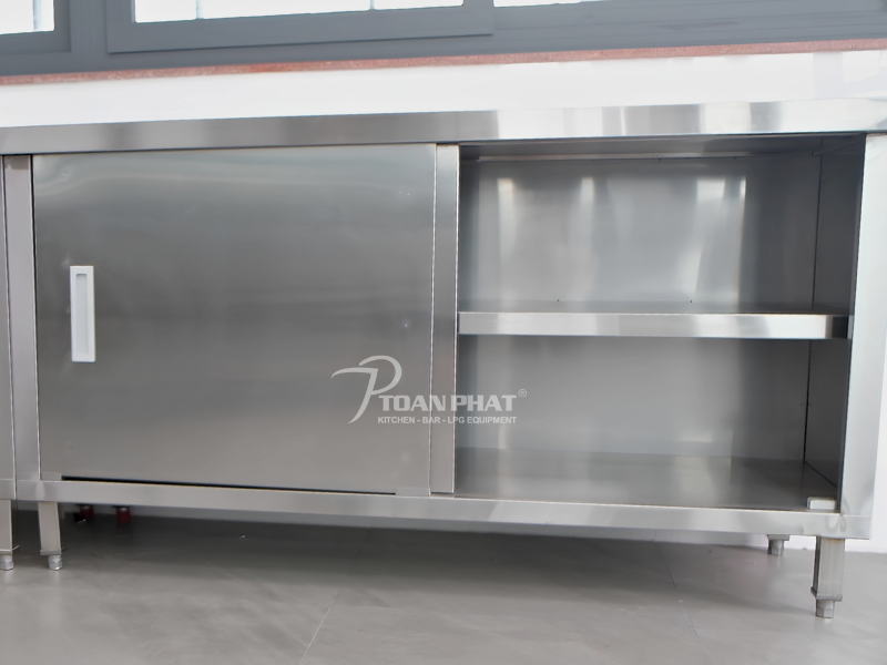 Giới thiệu bàn tủ inox cửa lùa do Toàn Phát sản xuất