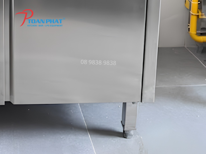 Chân tăng chỉnh tủ inox 2 cánh cửa mở giúp cân bằng trên mọi bề mặt