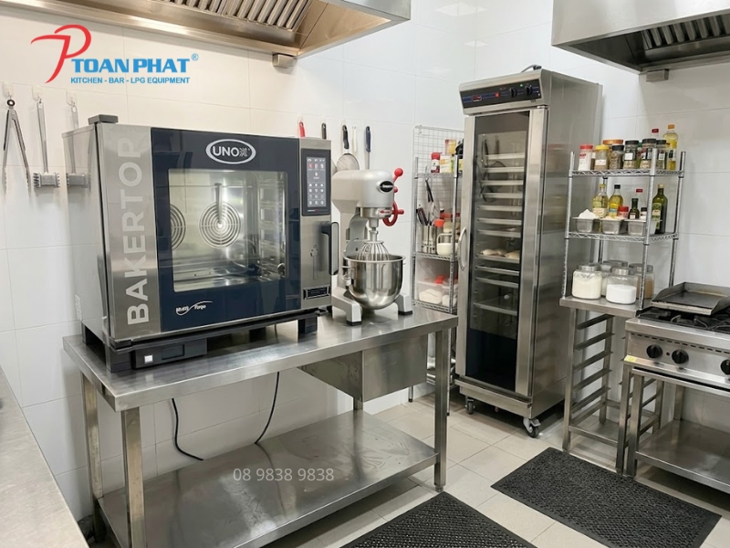 Thiết Kế Bếp Cho quán Cafe - Bánh: Quy Trình Setup & Thiết Bị Tối Ưu 9 Lò nướng đối lưu Bakertop Unox và các thiết bị làm bánh cho tiệm cafe - bánh