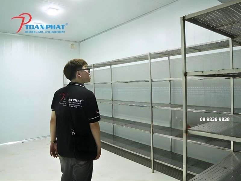 Kho lạnh bảo quản là gì? Cấu tạo, phân loại và ứng dụng thực tế 3 ho lạnh bảo quản giúp kéo dài thời gian lưu trữ hàng hóa