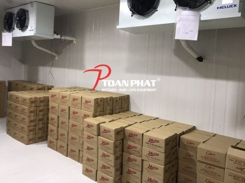 Kho lạnh bảo quản là gì? Cấu tạo, phân loại và ứng dụng thực tế 4 Kho lạnh bảo quản nguyên liệu, thực phẩm