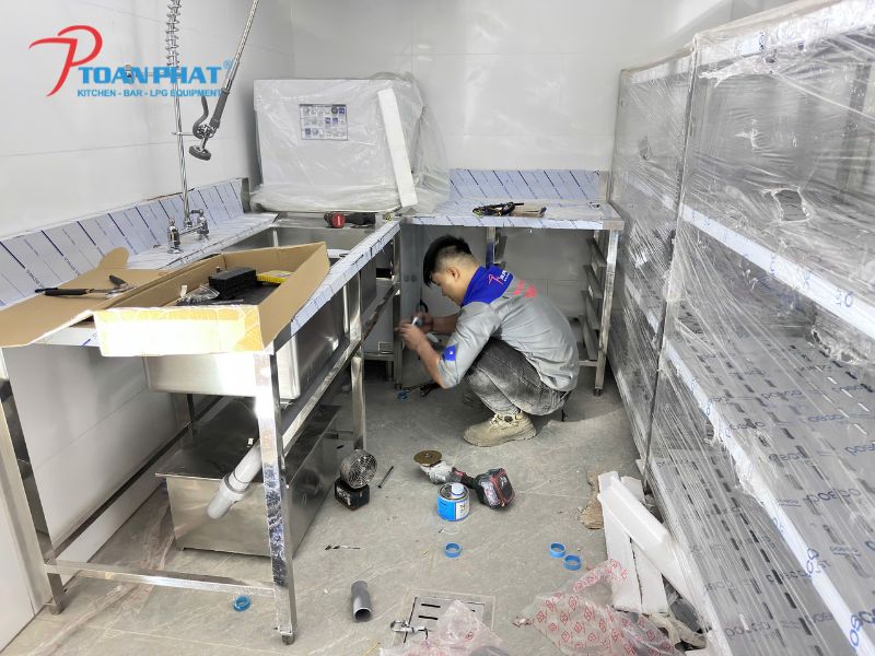 TOÀN PHÁT THIẾT KẾ THI CÔNG BẾP CÔNG NGHIỆP THÀNH PHỐ HỒ CHÍ MINH TRỌN GÓI 6 Thi công hệ thống cấp thoát nước