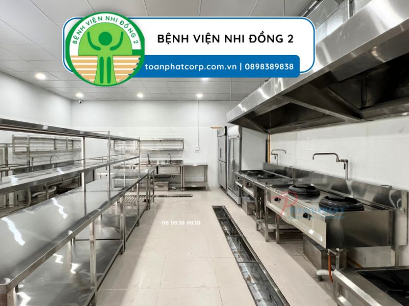 TOÀN PHÁT THIẾT KẾ THI CÔNG BẾP CÔNG NGHIỆP THÀNH PHỐ HỒ CHÍ MINH TRỌN GÓI 8 Khu bếp Bệnh viện Nhi đồng 2 do Toàn Phát thi công - lắp đặt