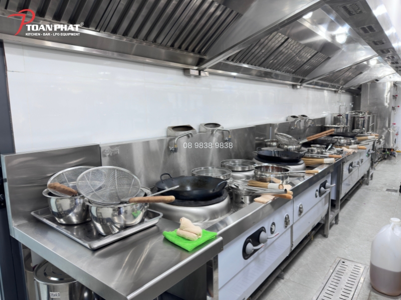 Thiết kế bếp nhà hàng Trung Hoa 8 Khu chế biến nóng