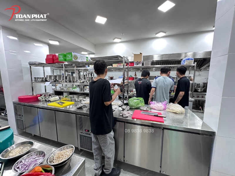 Thiết kế bếp nhà hàng Trung Hoa 7 Khu sơ chế