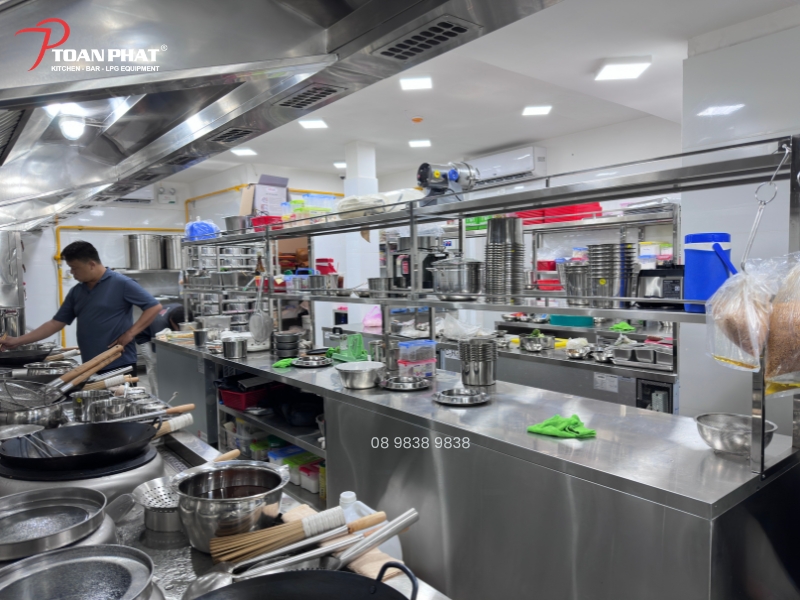 Thiết kế bếp nhà hàng Trung Hoa 4 Nguyên tắc thiết kế bếp nhà hàng Trung Hoa đạt chuẩn