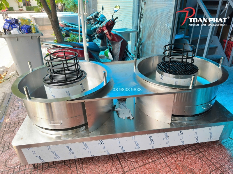 Bếp nướng dùng cát Toàn Phát thiết kế riêng cho mô hình nhà hàng buffet Cửu Vân Long