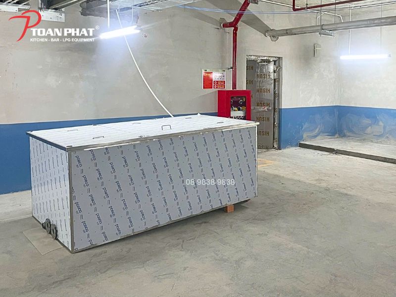 Xưởng Toàn Phát gia công bể tách mỡ inox theo yêu cầu cho nhà hàng, khách sạn và bếp công nghiệp