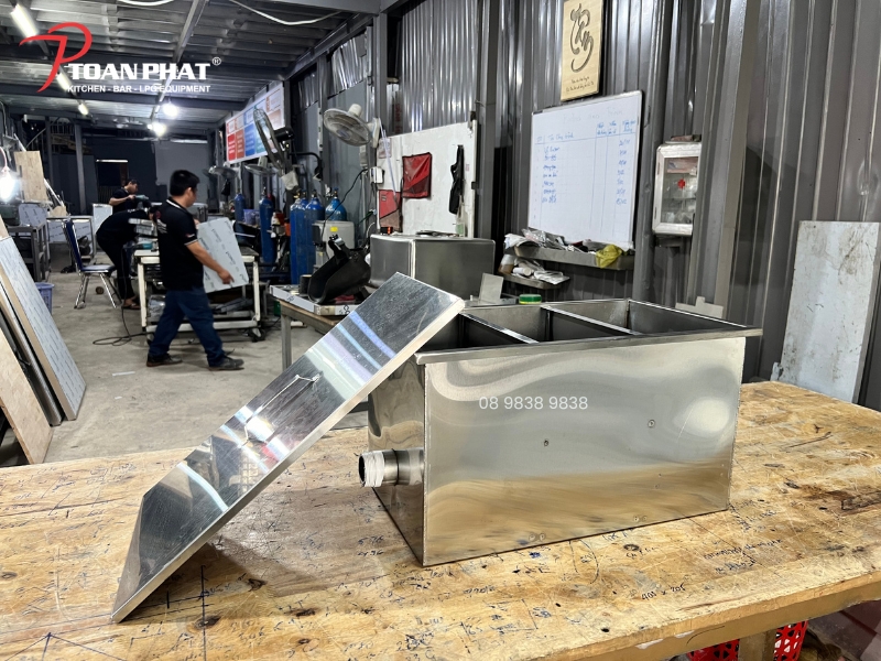 THI CÔNG BỂ TÁCH MỠ INOX CÔNG NGHIỆP TRỌN GÓI 13 Tiêu chuẩn thi công bể tách mỡ tại Toàn Phát