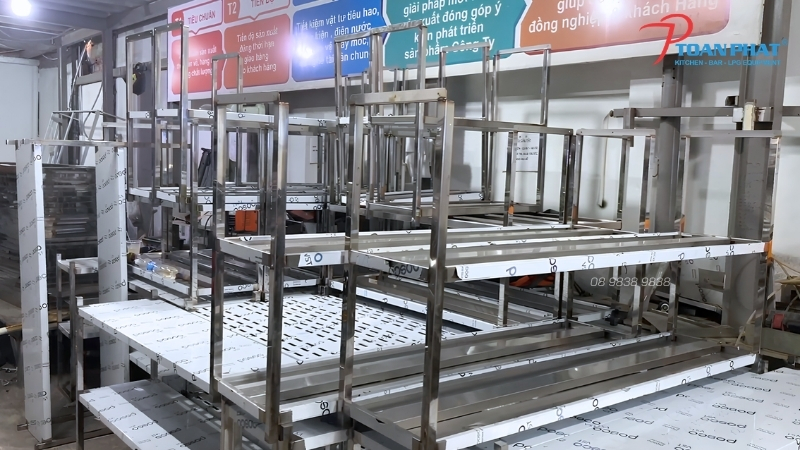 Gia công inox số lượng lớn theo yêu cầu - Xưởng inox Toàn Phát 9 Tiếp nhận bản vẽ và yêu cầu gia công