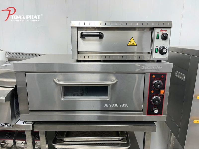 Showroom thiết bị bếp công nghiệp Toàn Phát 13 Lò nướng Berjaya