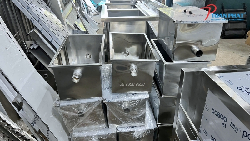 Gia công inox số lượng lớn theo yêu cầu - Xưởng inox Toàn Phát 7 Vì sao dự án lớn cần xưởng sản xuất inox trực tiếp