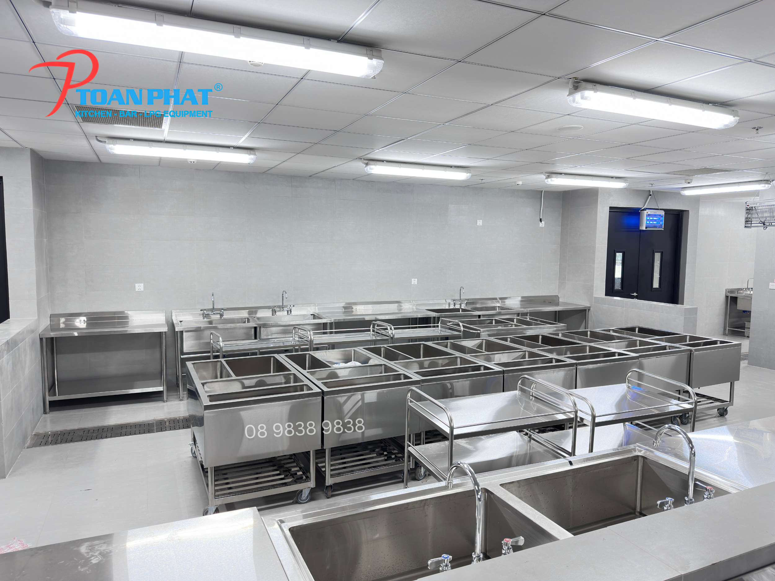 TOÀN PHÁT ĐỒNG HÀNH THI CÔNG BẾP CÔNG NGHIỆP 2000 SUẤT ĂN TẬP ĐOÀN CÔNG NGHỆ FPT 17 Hệ thống thiết bị bếp công nghiệp vận hành ổn định sau khi hoàn thiện và bàn giao công trình