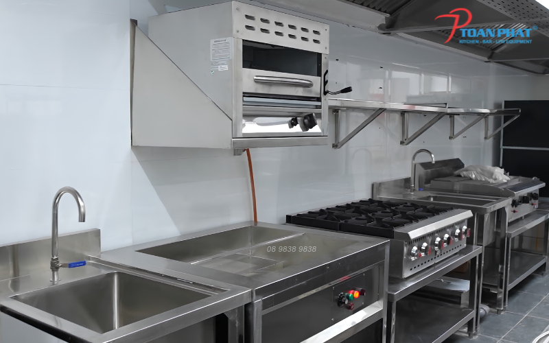 Thiết kế bếp nhà hàng cần chú trọng những yếu tố nào