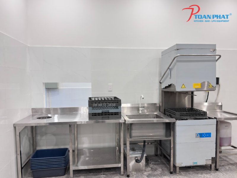 Mặt bằng 50m², 100m² hay 300m² nên chọn mô hình bếp nào? 7 Phân chia khu vực chức năng cho bếp 100m²