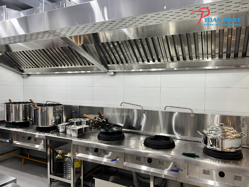 Mặt bằng 50m², 100m² hay 300m² nên chọn mô hình bếp nào? 13 Cách xác định diện tích khu bếp và bố trí thiết bị hợp lý