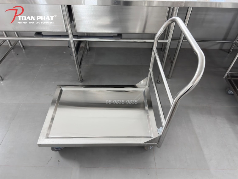Các mẫu xe đẩy inox công nghiệp sản xuất theo yêu cầu | Toàn Phát 3 Xe đẩy hàng inox công nghiệp